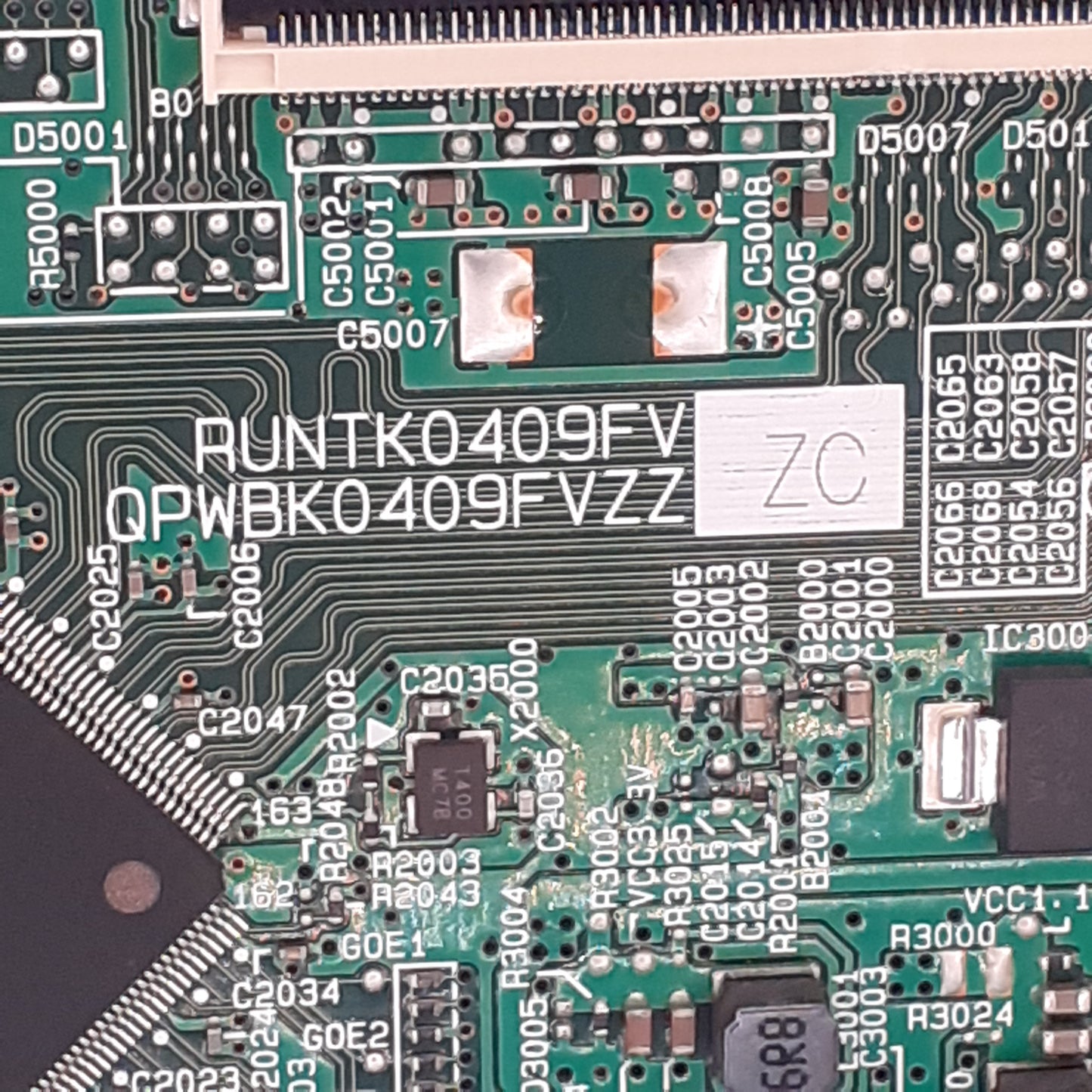 CARTE T-CON RUNTK0409FV ZC QPWBK0409FVZZ pour Télé SHARP 40BN3EA