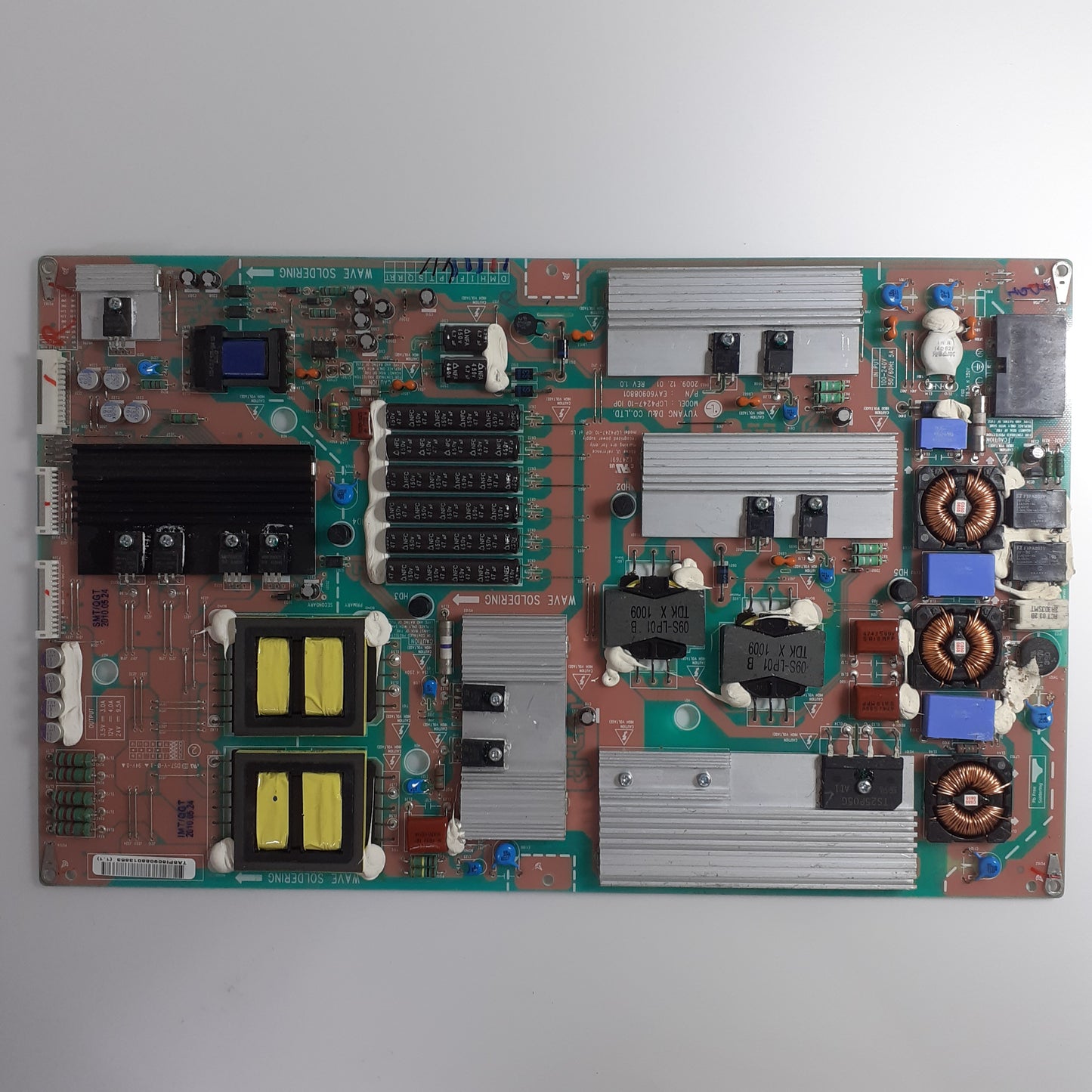 CARTE D'ALIMENTATION EAY60908801 pour Télé LG 55LE5300