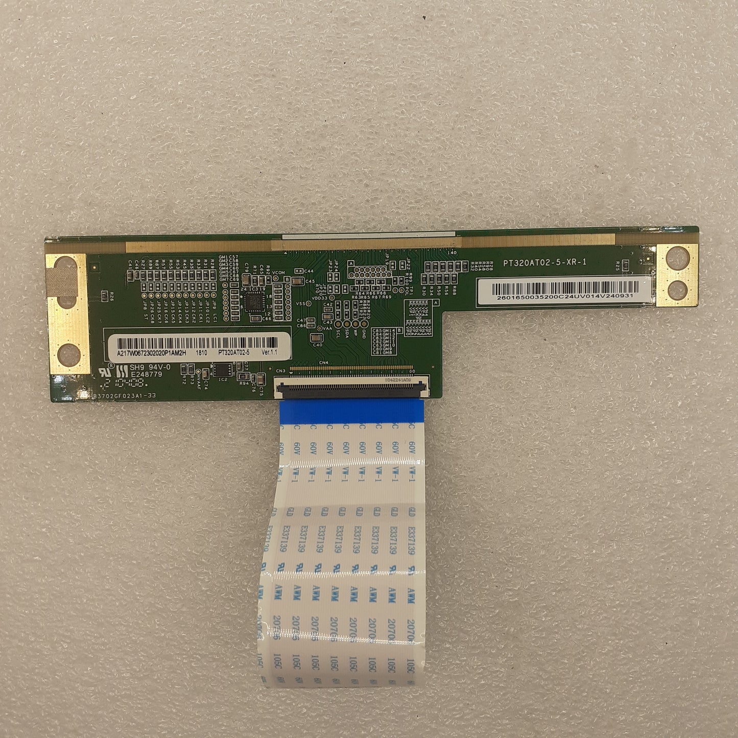 Carte T-CON PT320AT02-5-XR-1 pour Télé HISENSE  32A5600F