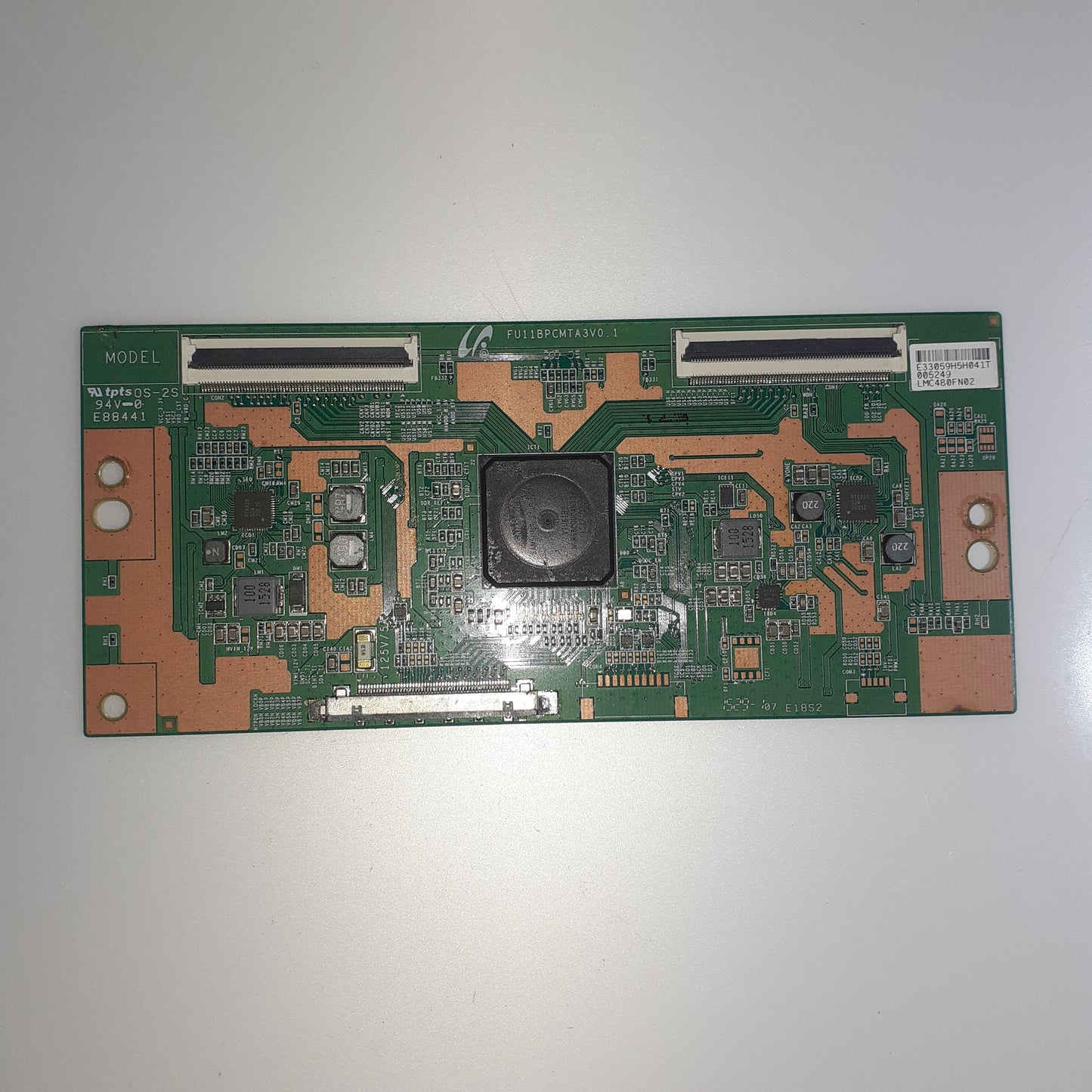 CARTE T-CON FU11BPCMTA3V0.1 pour Télé HAIER 48V300S