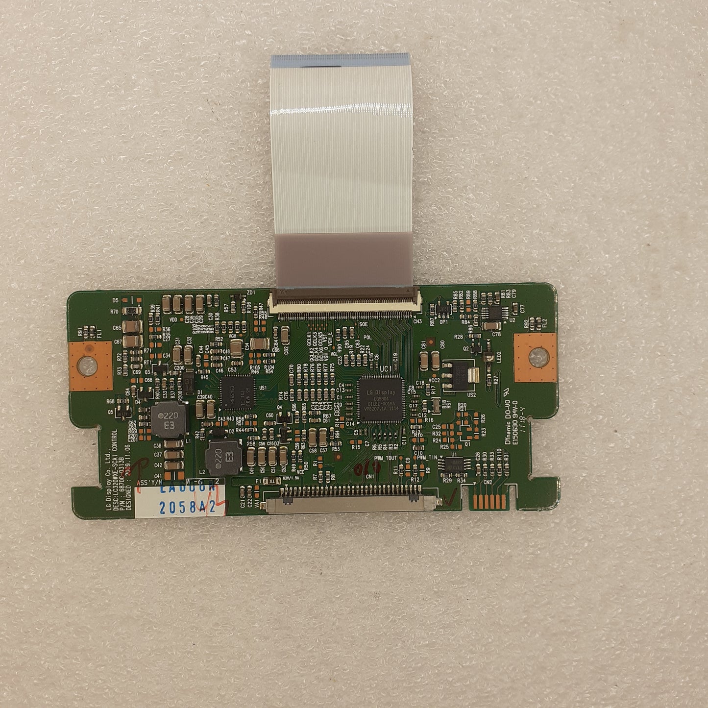 CARTE T-CON 6870C-0313B pour Télé PHILIPS  32PFL3406H/12