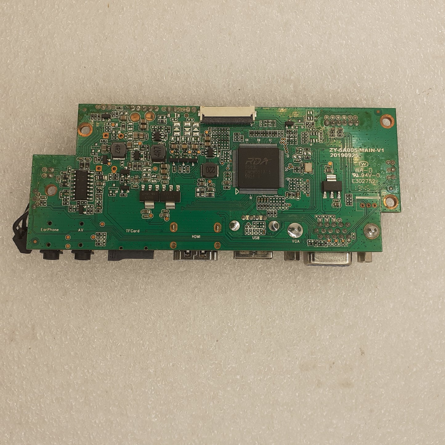 CARTE PRINCIPALE ZY-5A005-MAIN-V1 pour Vidéoprojecteur Dr.Q. ZY-5A005-MAIN-V1