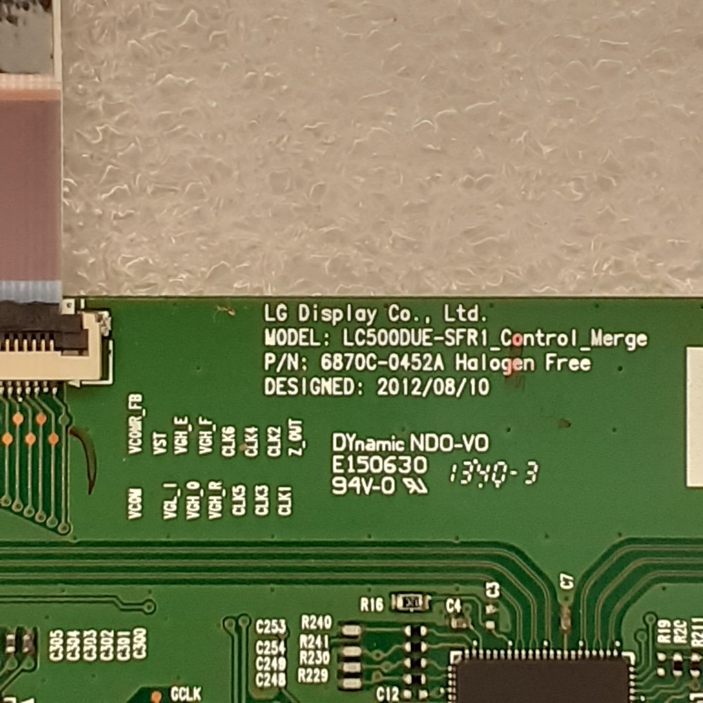 CARTE T-CON 6870c-0452A pour Télé PANASONIC  TX-L50B6E