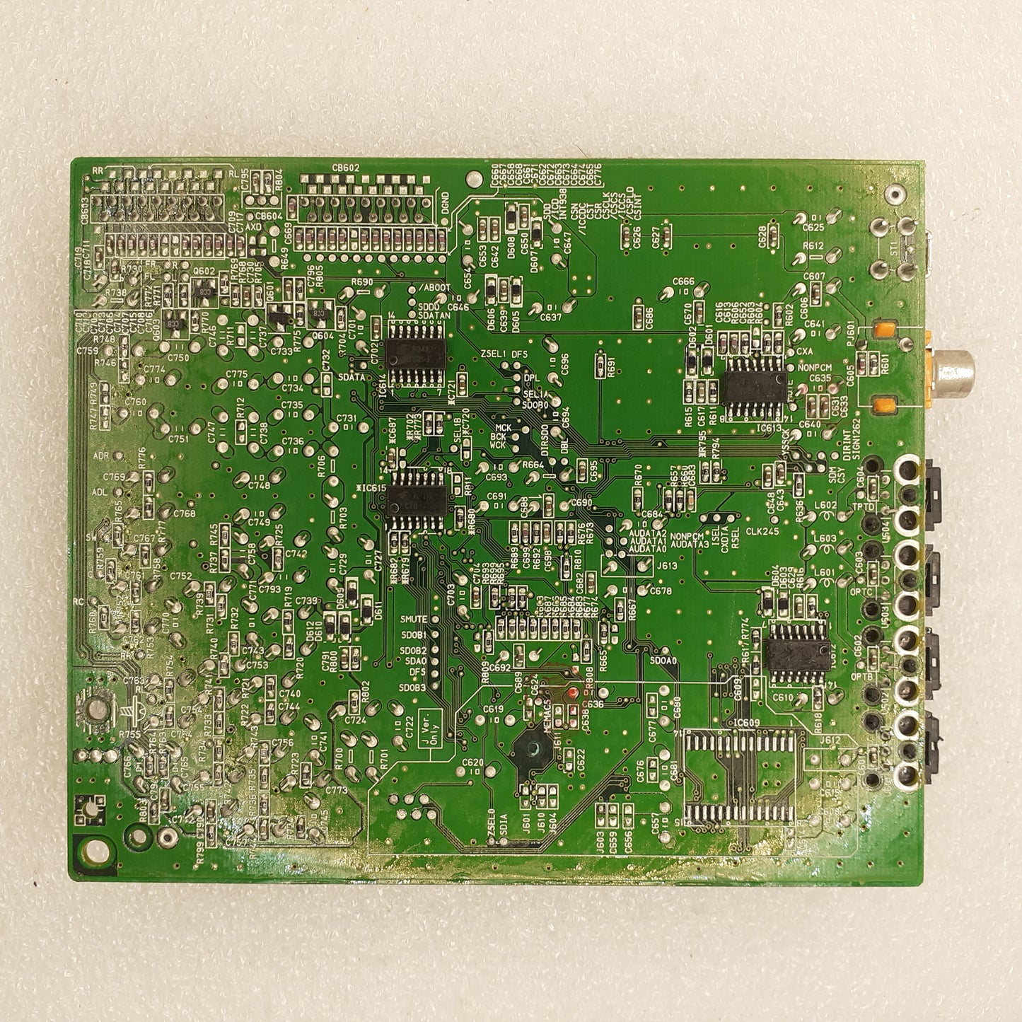 CARTE PRINCIPALE X4007 HCL125A pour ampli YAMAHA RX-V540RDS