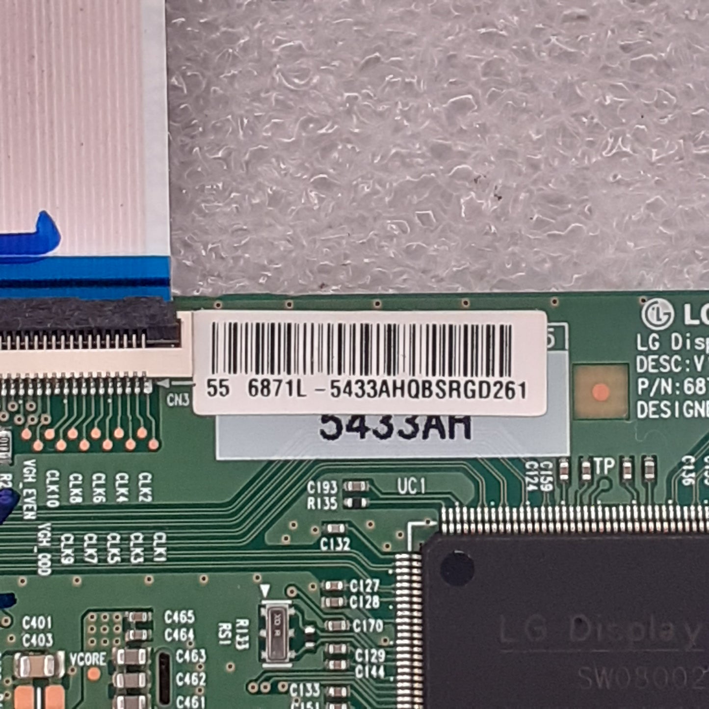 CARTE T-CON LG 6870c-0738A pour Télé STRONG SRT 55UA6203
