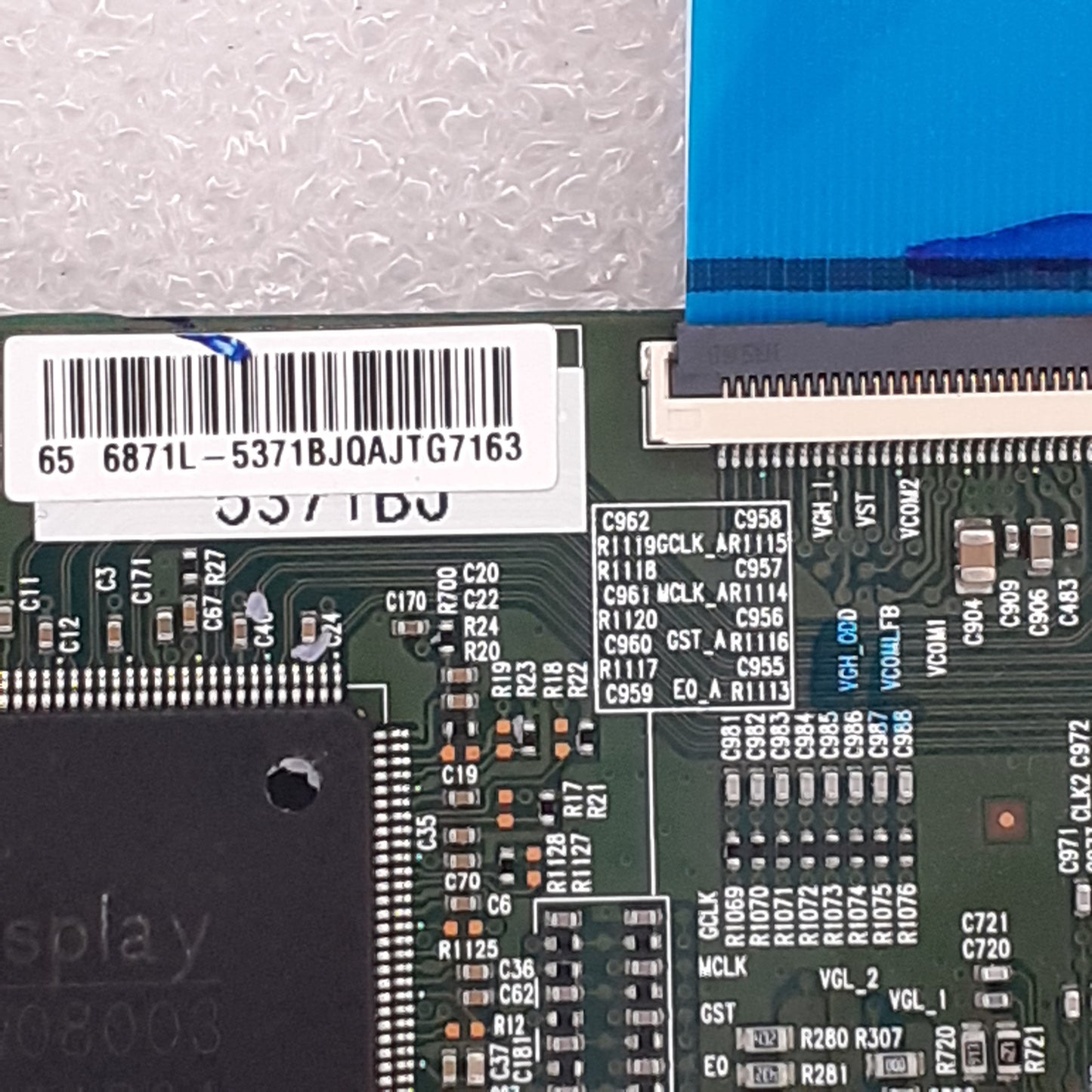 CARTE T-CON LG 6870c-0749A pour Télé SONY  KD-65XG8596