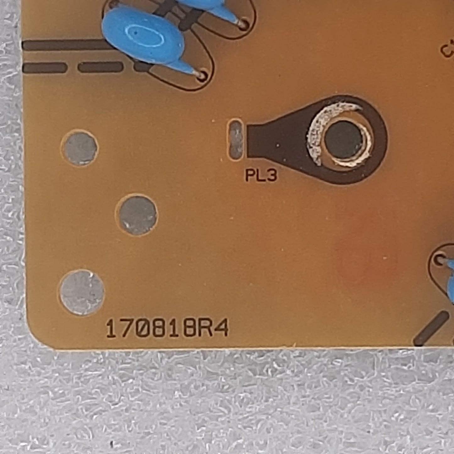 CARTE D'ALIMENTATION VESTEL 23814130 pour Télé STRONG SFC5023UHDA