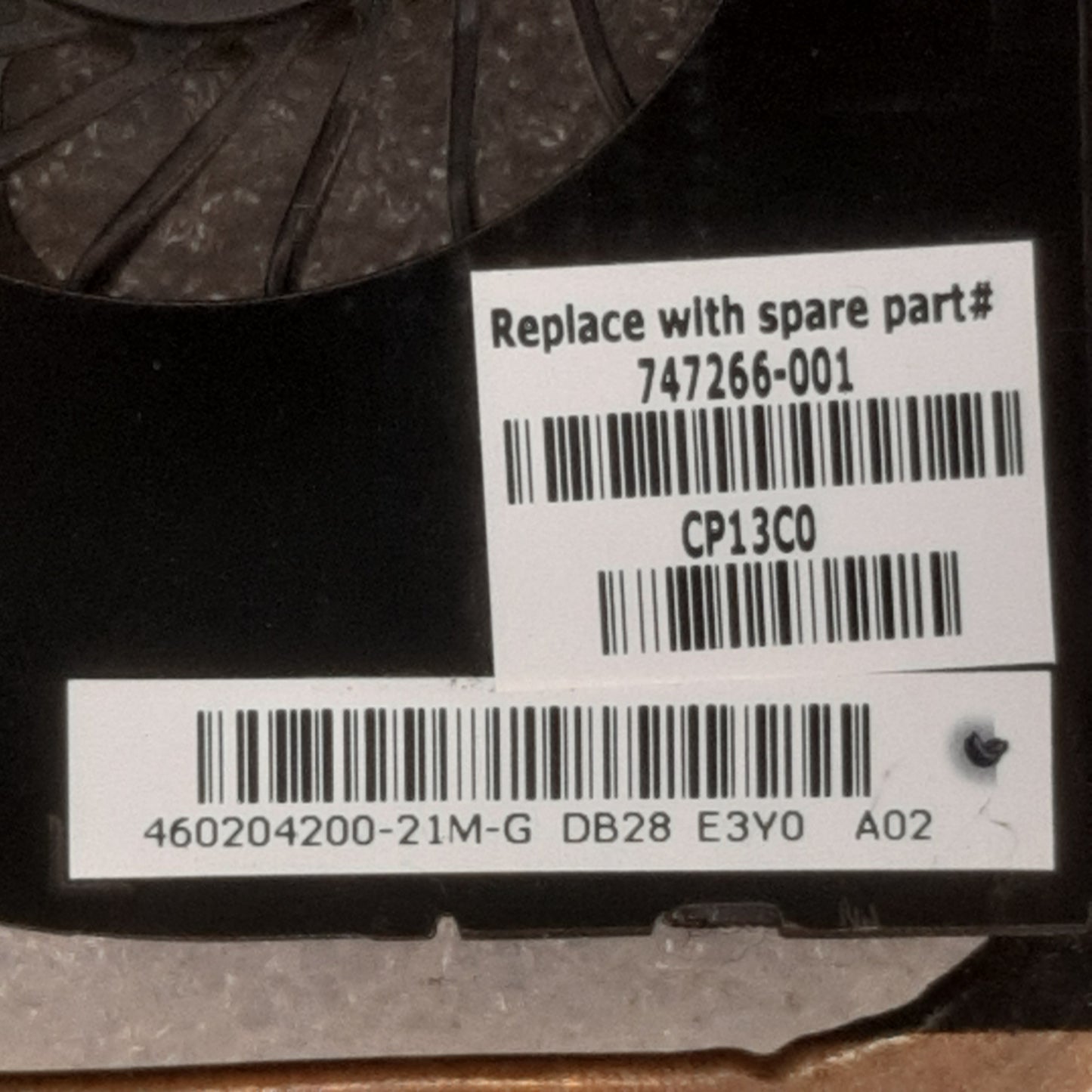 VENTILATEUR FCN DFS551205MLOT / 747266-001 pour PC portable HP 255 G2 E1-2100