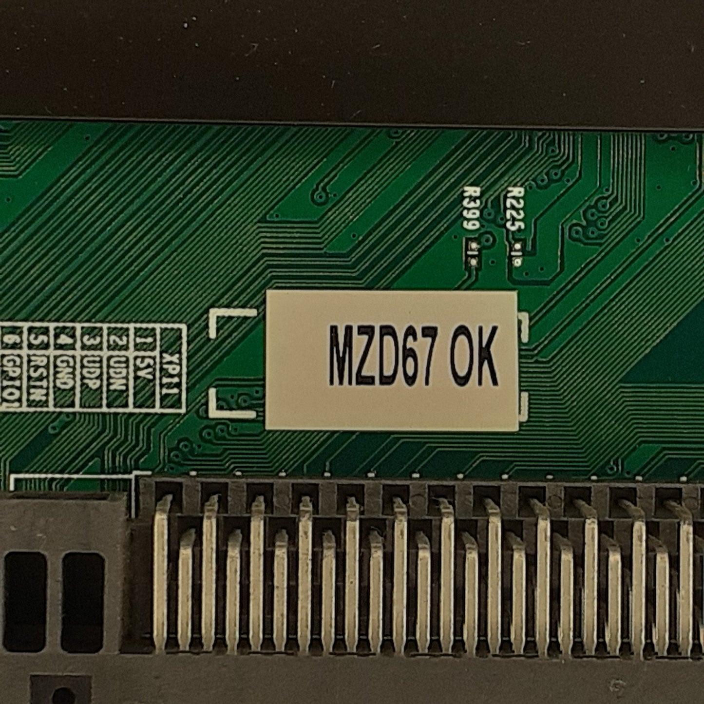 CARTE PRINCIPALE 75A60GEVS  RSAG7.820.11184/ROH pour Télé HISENSE  75A7GQ