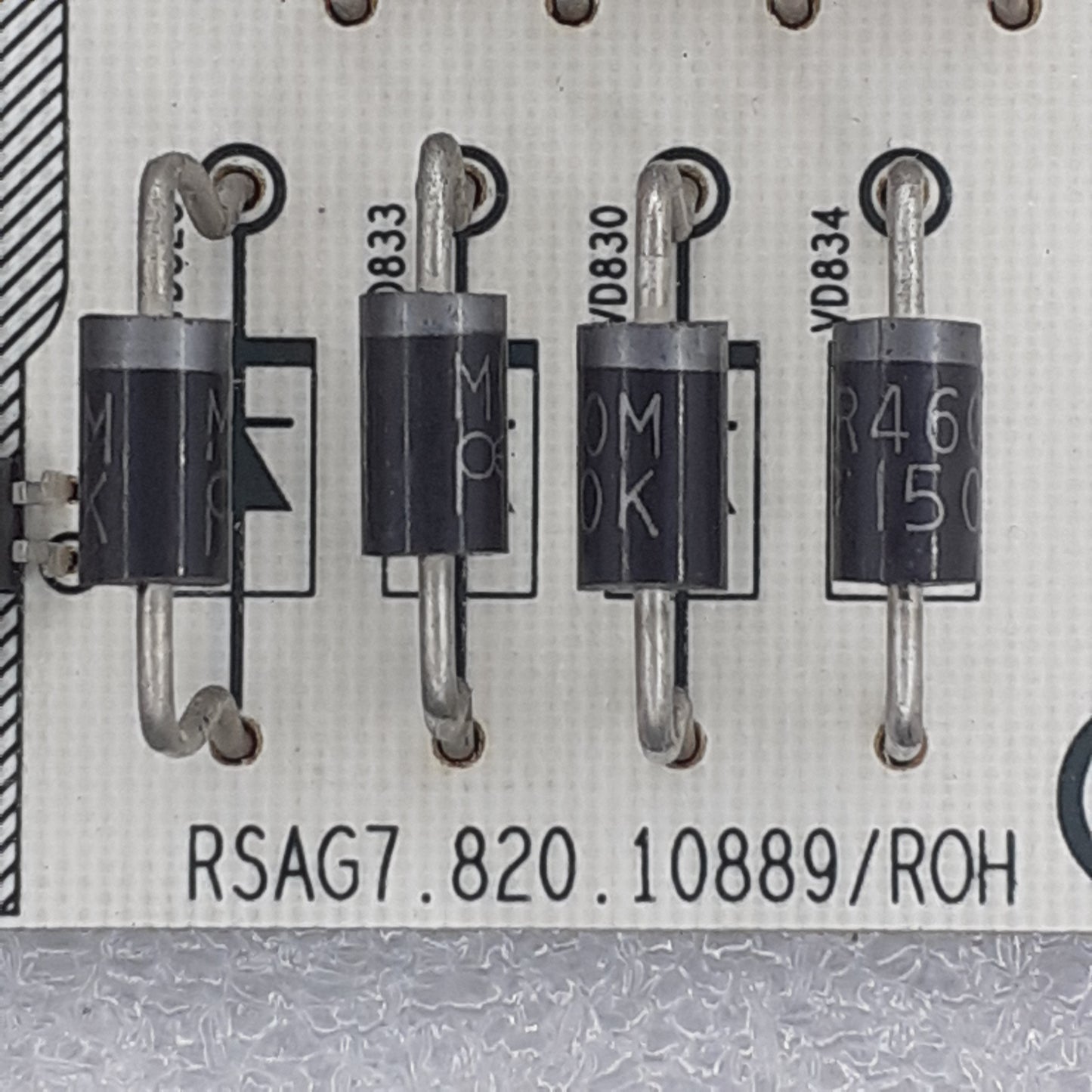 CARTE D'ALIMENTATION RSAG7.820.10889/ROH pour télé HISENSE  58A7GQ