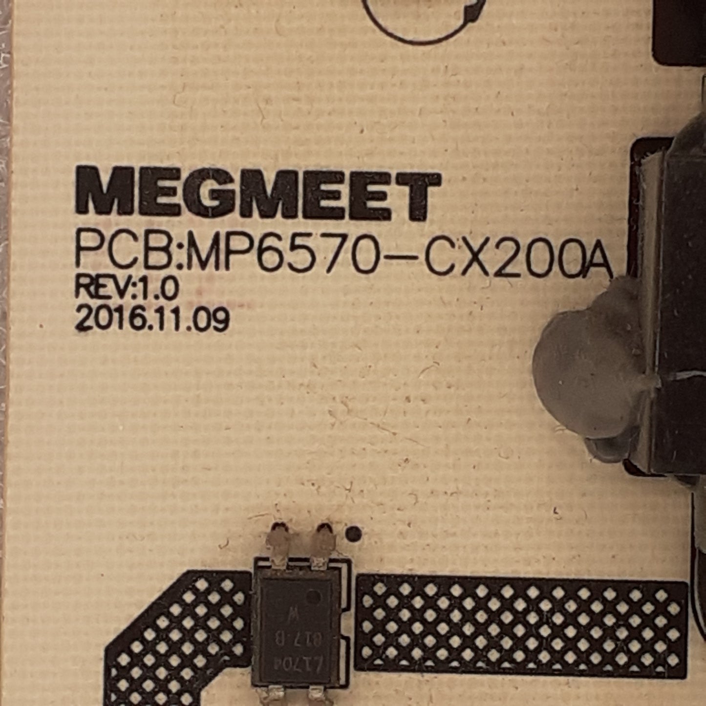 CARTE D'ALIMENTATION MEGMEET MP6570-CX200A REV:1.0 pour Télé SMART-TECH LE-6566UDS