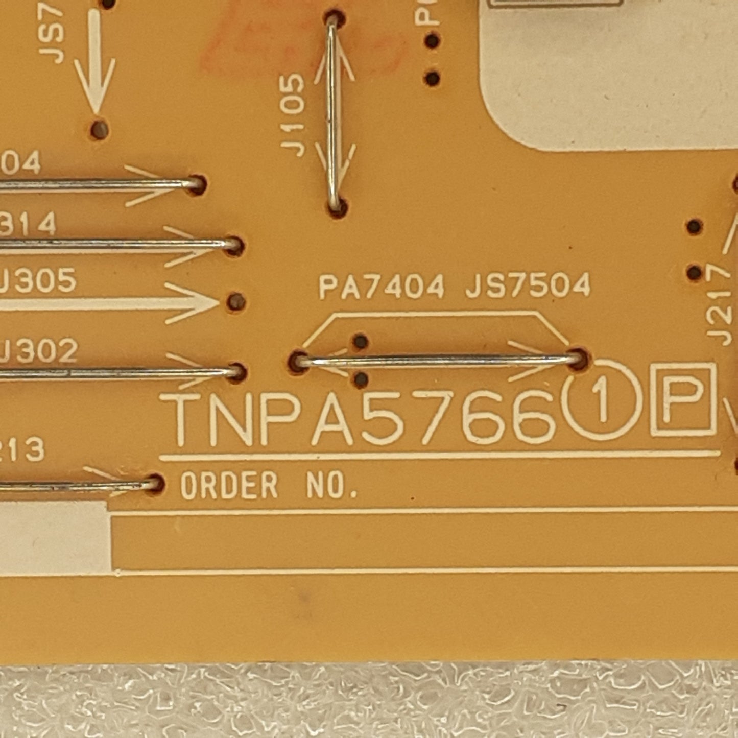 CARTE D'ALIMENTATION TXN/P1YAUEZ / TNPA5766 (1)[P] pour Télé PANASONIC TX-L55ET60B