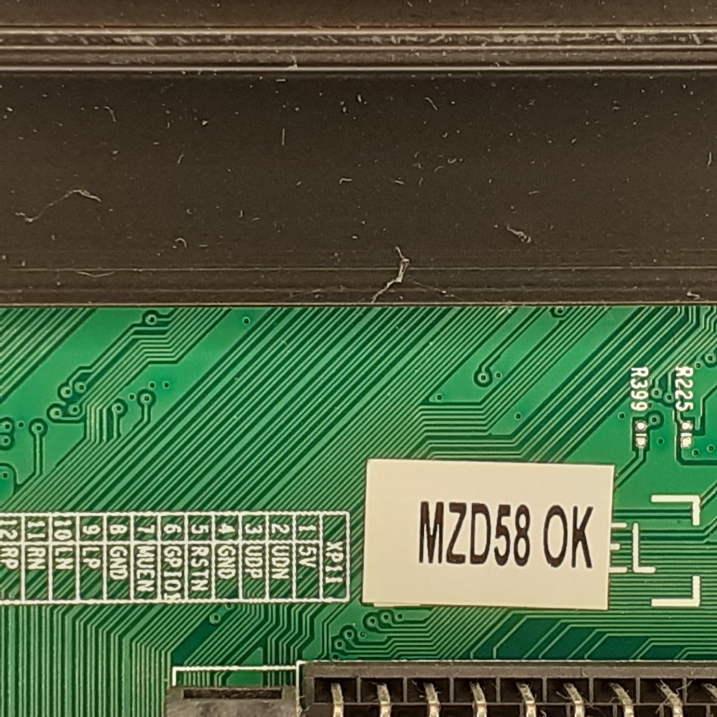 CARTE PRINCIPALE 58A60GEVS/303681/EL1015 / RSAG7.820.11632/ROH pour Télé HISENSE  58A7GQ