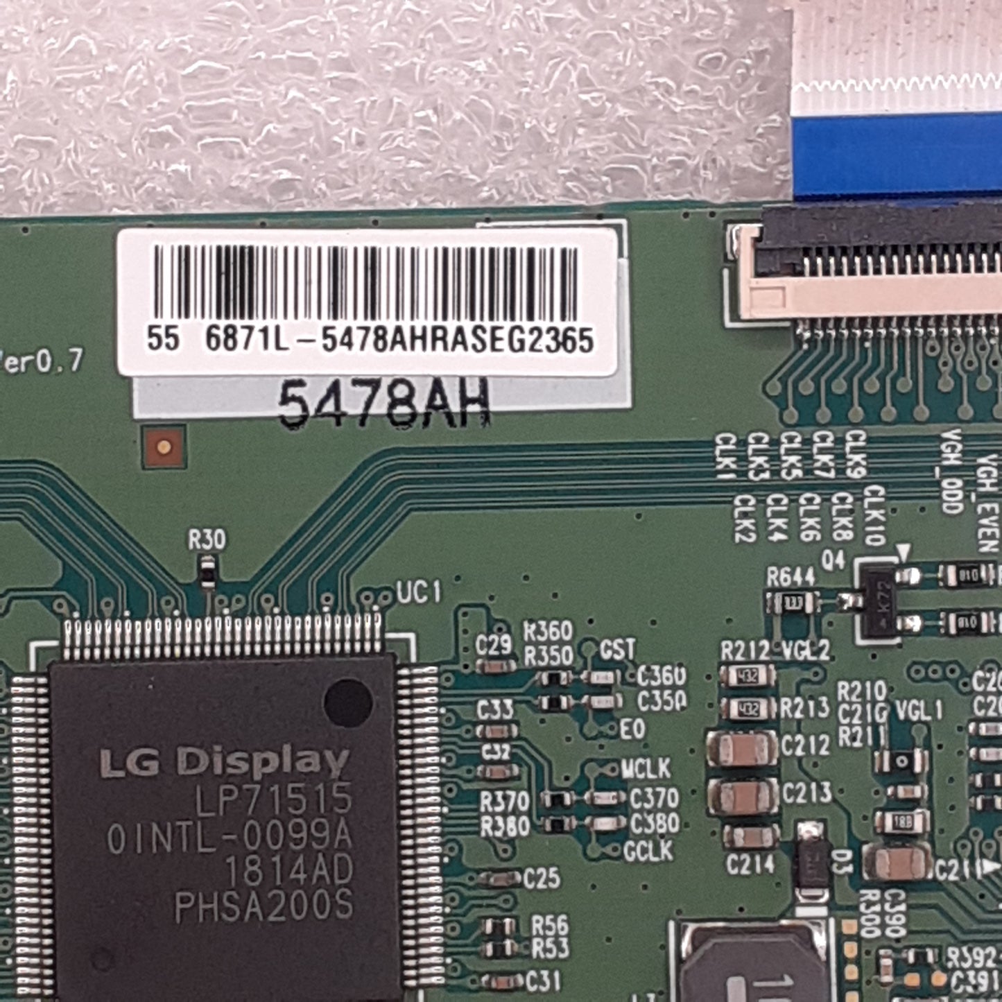CARTE T-CON LG 6870c-0757A pour Télé PANASONIC  TX-55FX623E