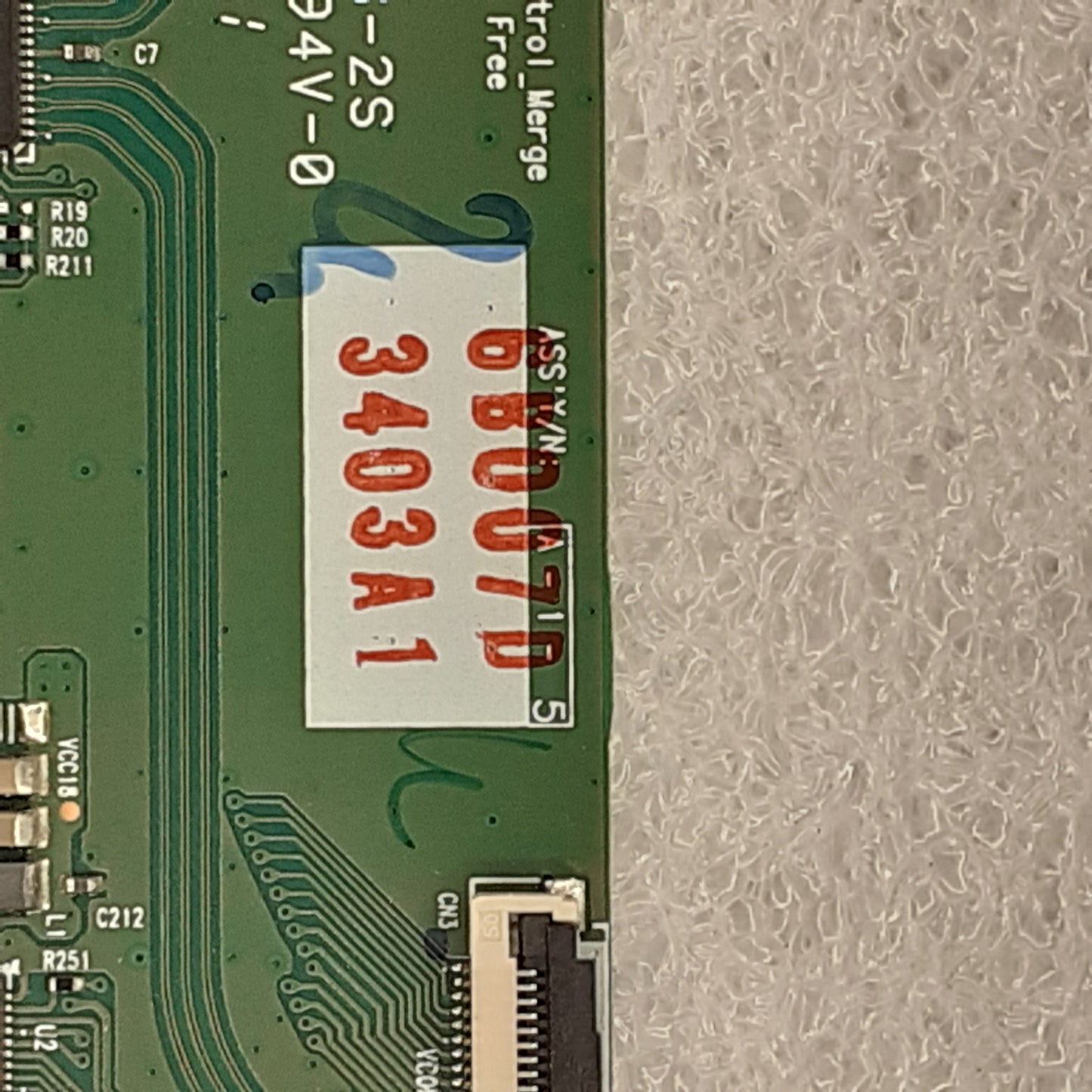 CARTE T-CON LG 6870c-0452A pour Télé LG 50LA620S