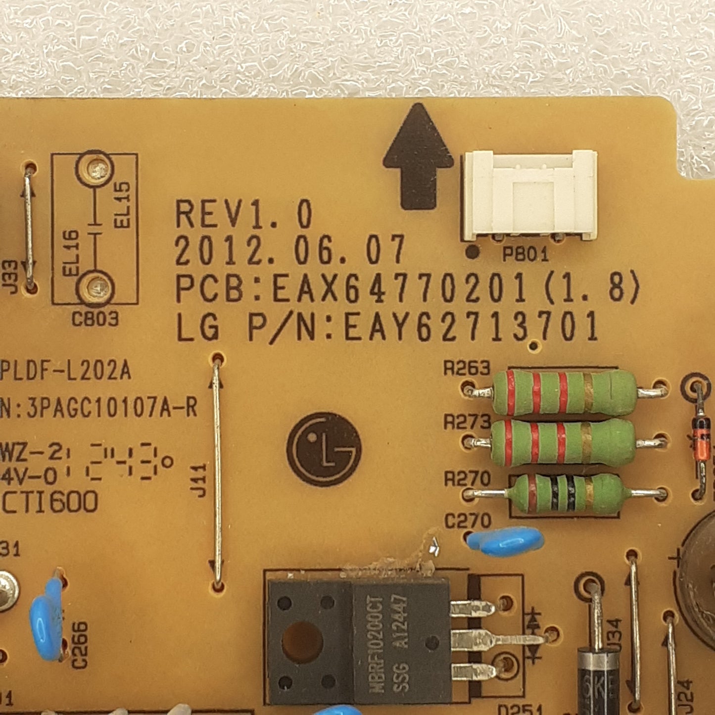 CARTE D'ALIMENTATION EAY62713701 / LGP42P-12LPB pour Télé LG 42LM3450